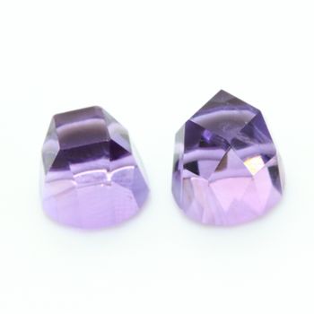 3.35 cts LOT DE 2 AMETHYSTE . VVS1