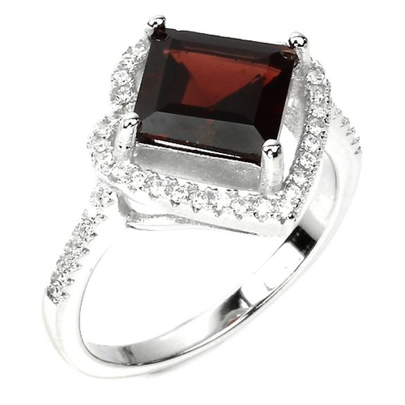 Garnet RING