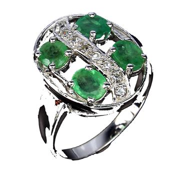 Emerald and white Topaz RING