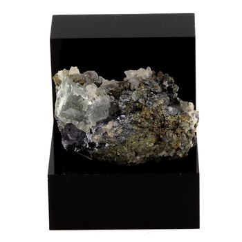 Bournonite, Quartz, Fluorite, Pyrite.