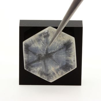 Quartz trapiche. 33.78 cts.