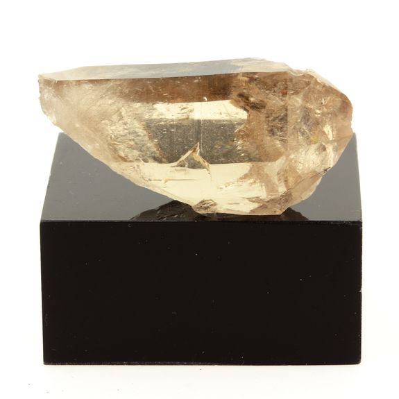 Quartz fumé. 81.7 cts.