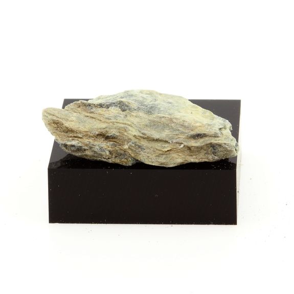 Chromite. 20.8 cts.