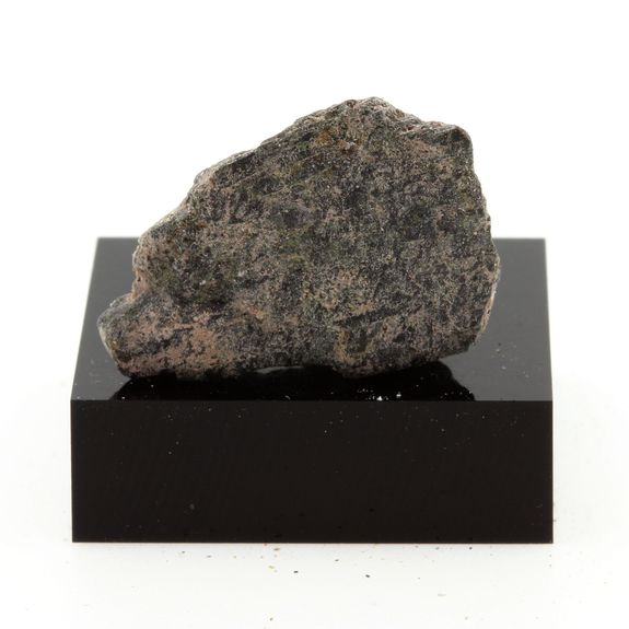 Ferro-actinolite. 37.4 cts.