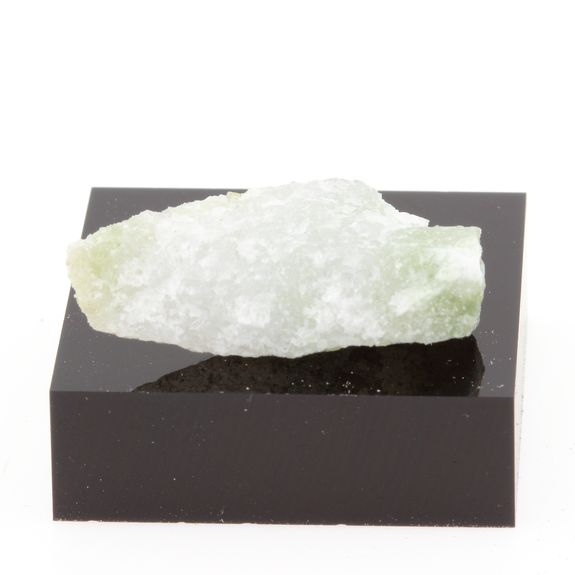 Fuchsite. 18.1 cts.