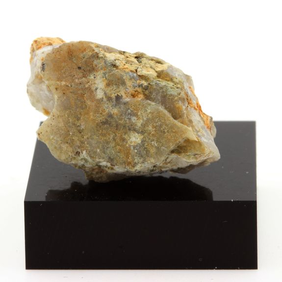 Quartzolite. 35.7 cts. Estrie, Québec, Canada