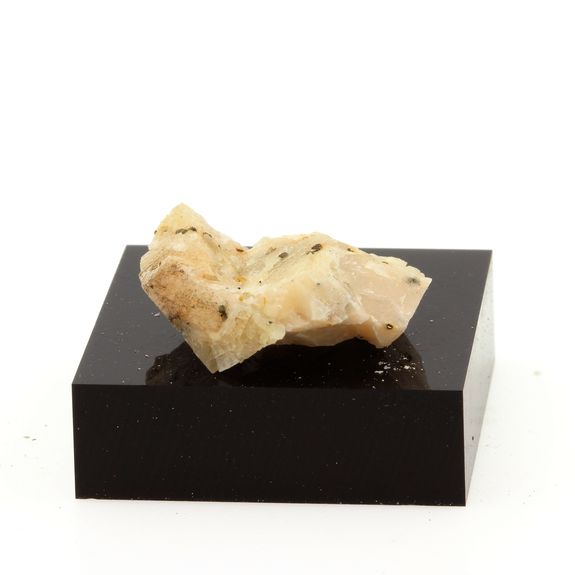 Zincian Calcite. 17.0 cts.