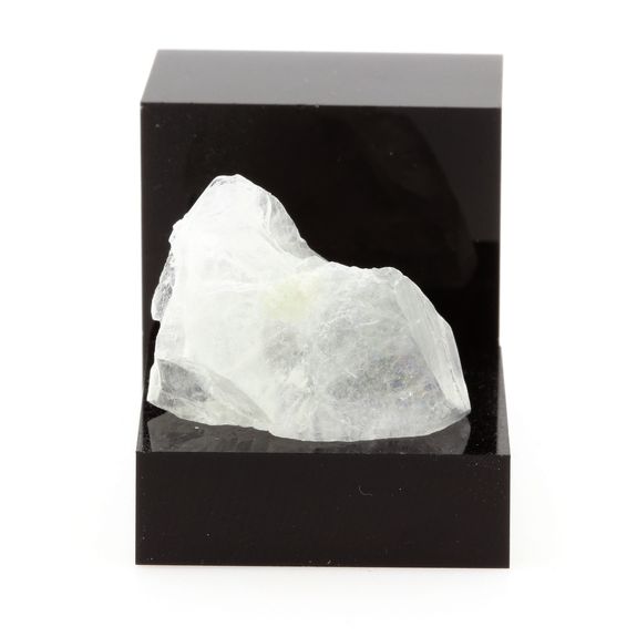 Apophyllite. 36.12 ct.