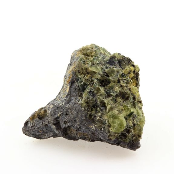 Péridotite. 48.94 ct.