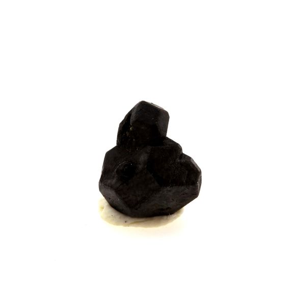Magnetite. 5.66 ct.