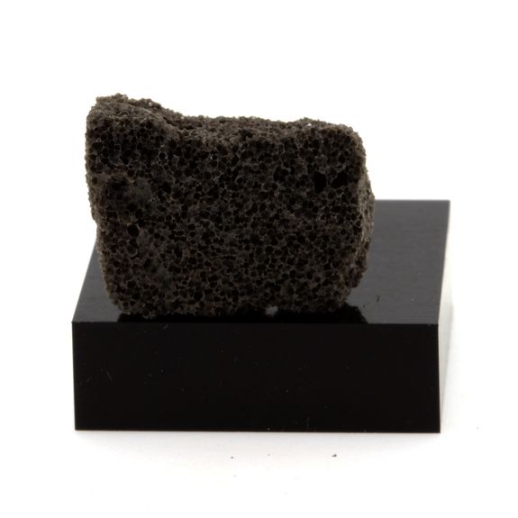Pumice. 2.4 ct.
