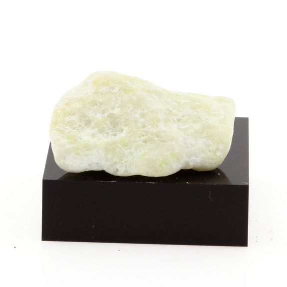 Manganoan Calcite. 26.8 ct.