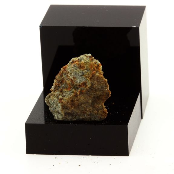 Chlorite Alurgite. 29.7 ct.