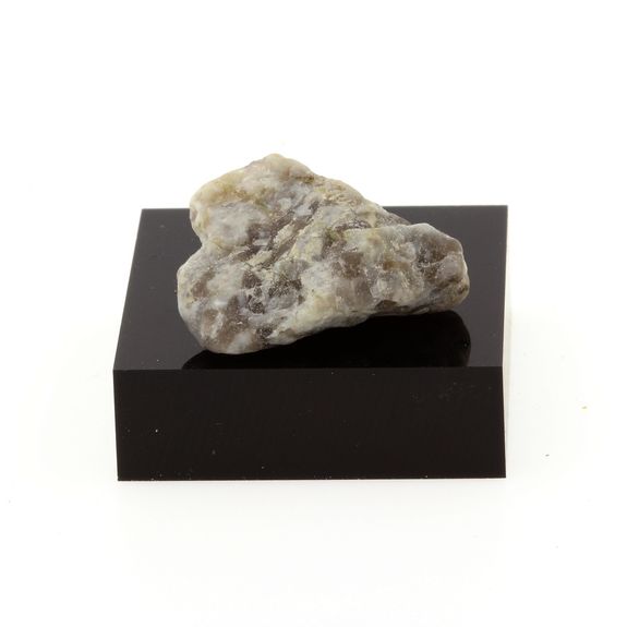 Pyrolusite. 17.2 ct.