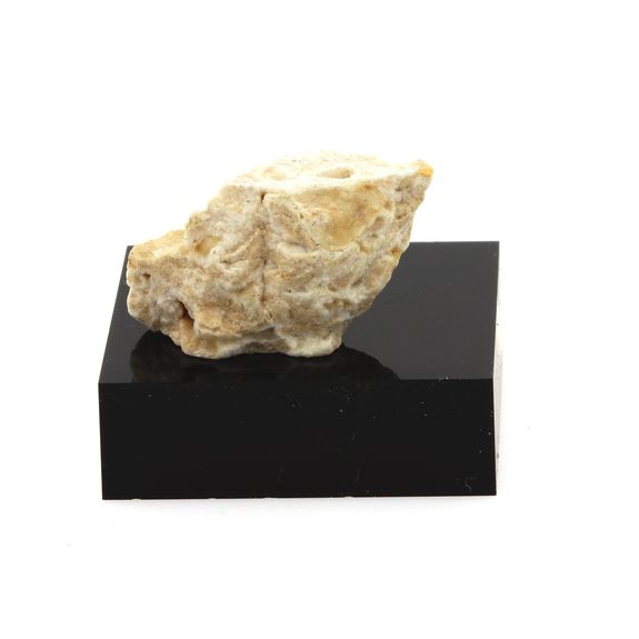 Topfstein (Steatite). 19.50 ct.