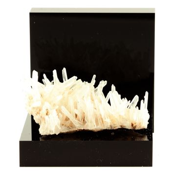 Quartz " cristal de roche ". 82.5 ct.