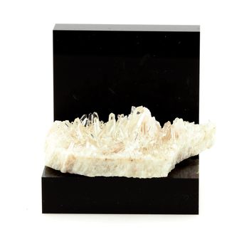 Quartz " cristal de roche ". 90.6 ct.