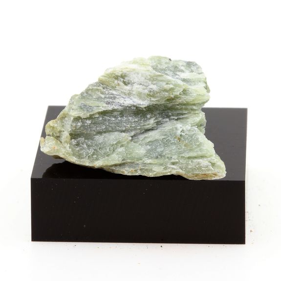 Vesuvianite. 36.6 ct.