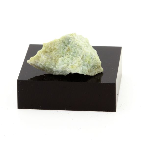 Vesuvianite. 23.5 ct.