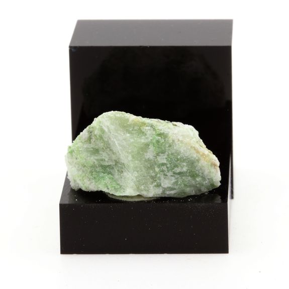 Hellyerite. 37.6 ct.