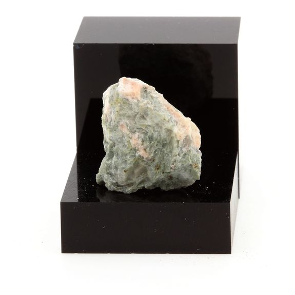 Diopside. 34.1 ct.