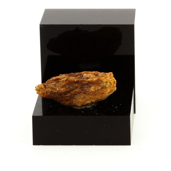 Carpholite. 17.0 ct.