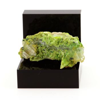 Gillardite + Gaspéite + Gypsum.