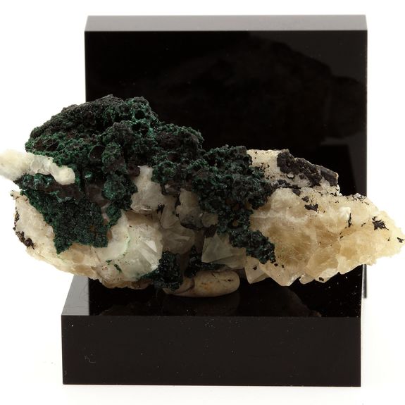 Malachite on Quartz.