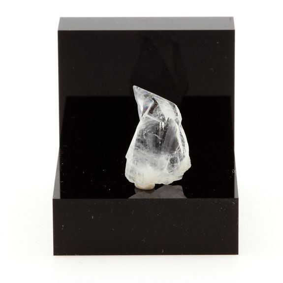 Apophyllite. 6.17 ct.