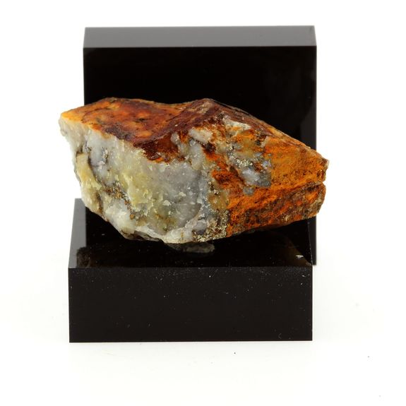 Chalcopyrite Aurifère. 80.50 ct.