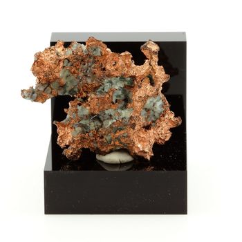 Cuivre natif. 70.35 ct.