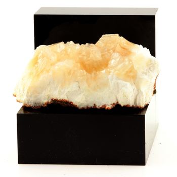 Heulandite. 230.4 ct.