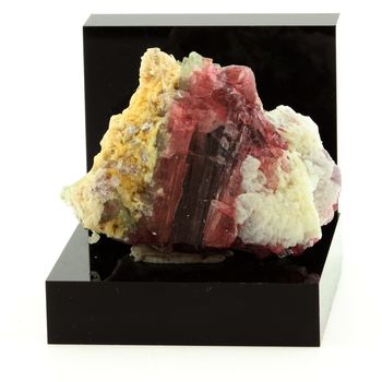 Tourmaline Elbaite. 140.2 ct.