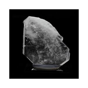 Faden  quartz. 40.8 ct.