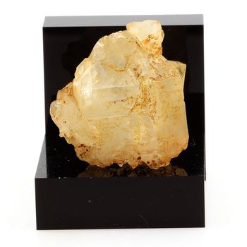 Fluorite, Quartz. 57.02 ct.