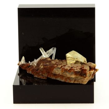 Siderite, Pyrite, Quartz.