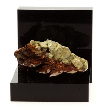 Siderite, Pyrite, Quartz. 98.3 ct.