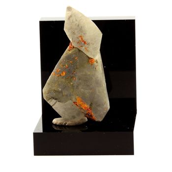 Calcite, Realgar. 89.6 ct.