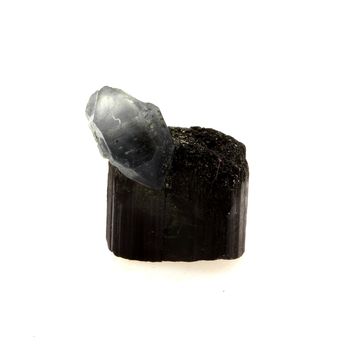 Quartz bleu + Tourmaline. 3.20 ct.