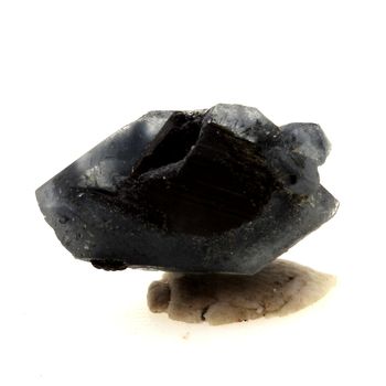 Quartz bleu + Tourmaline. 2.79 ct.