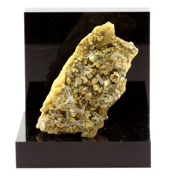 Siderite, Pyrite, Quartz.