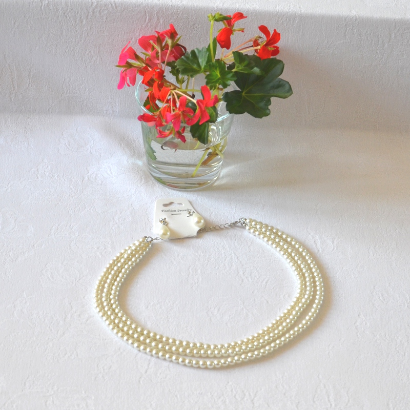 Collier Enfant Fille - Ivoire Et Turquoise, Perle Et Fleur, Cérémonie/Mariage - Neuf Avec étiquettes - Bijou Fantaisie Pas Cher
