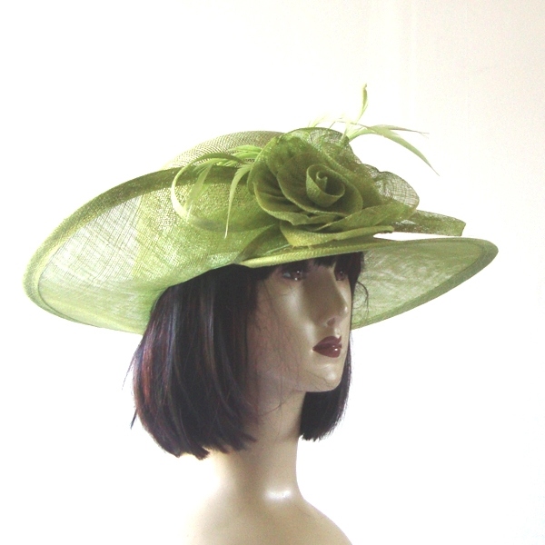 Chapeau canotier Mayser - Elle n'en Fée qu'à sa Tête Chapeau canotier Mayser - Elle n'en Fée qu'à sa Tête