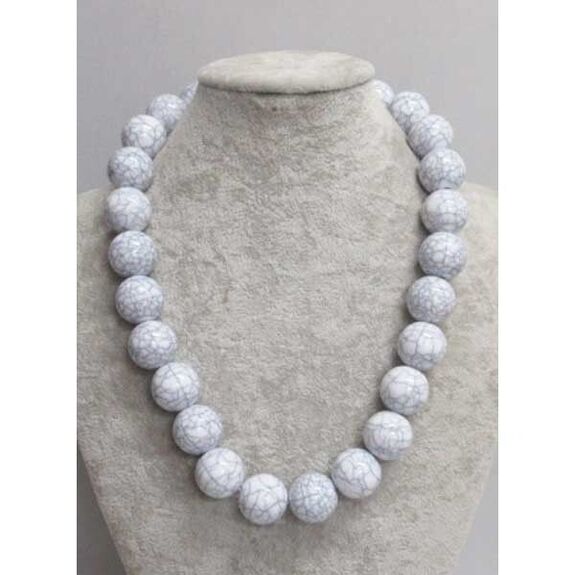 White howlite ball necklace jewelry