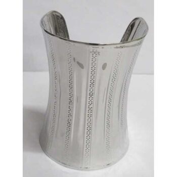 bracelet manchette quadrillage en argente