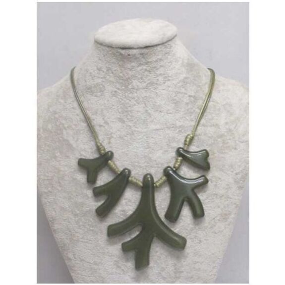 Bijoux corail resine vert
