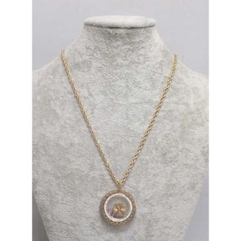 jewelry necklace clover in circle with rosette