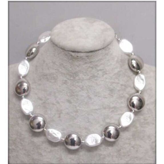 bijoux alternance pastille argentee et nacre cerceau