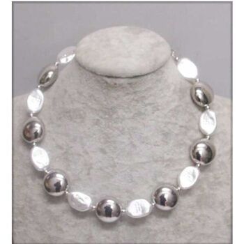 bijoux alternance pastille argentee et nacre cerceau
