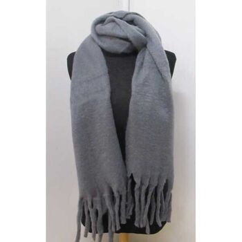 plain scarf, soft to wear